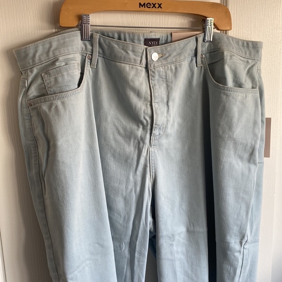 NYDJ - Valhalla Wide Leg Capri Pant with Fray Hem NWT - Picture 6 of 14